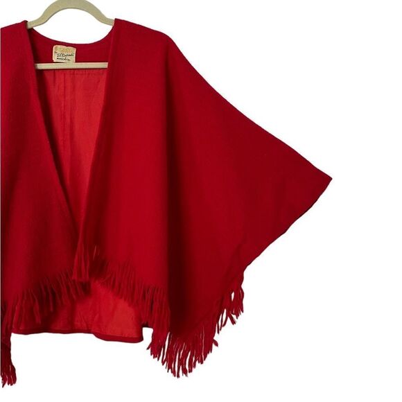 Vintage Red Wool Cape with Fringe | One size - Picture 5 of 6